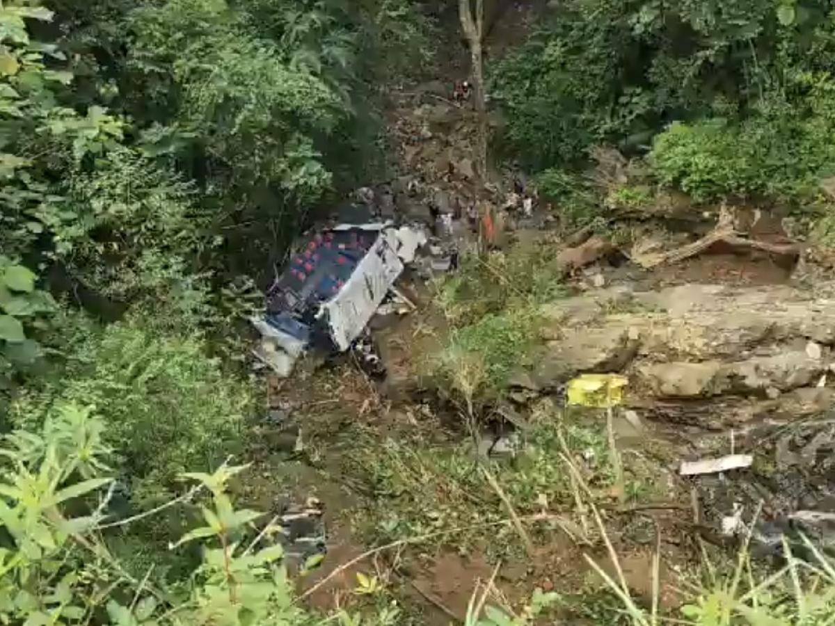 Accidente bus estudiantes Segovia Antioquia