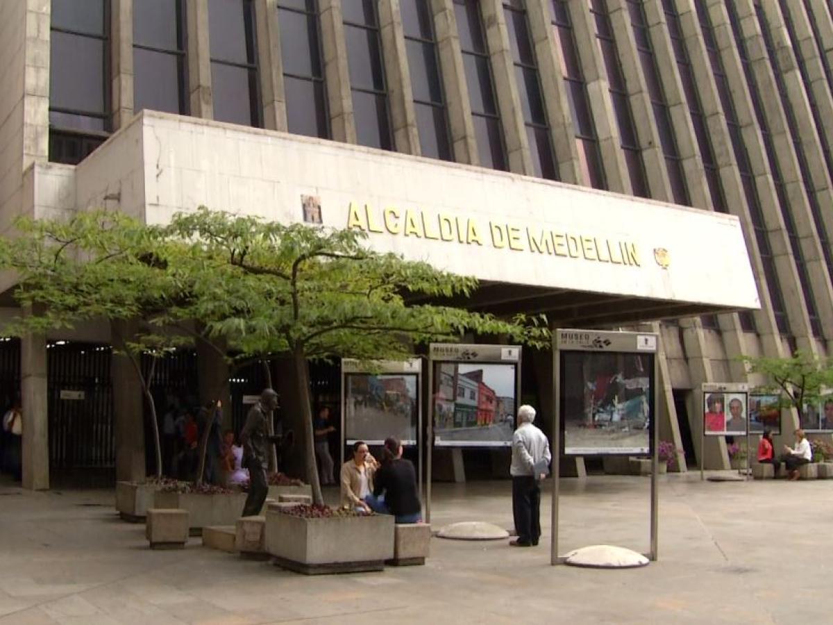 Investigan contratos de la Alcaldía de Medellín con Universidad Nacional y Telemedellín