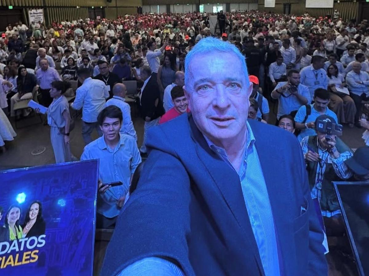 Su sintomatología es de un perfil con paranoia: Isabel Borrero Ramírez, psicóloga clínica, sobre Álvaro Uribe