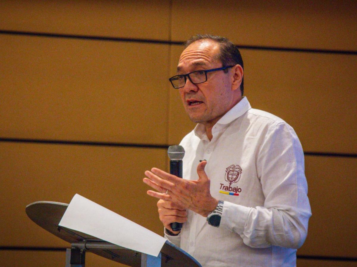 Antonio Sanguino rechazó amenazas de Donald Trump a Gustavo Petro