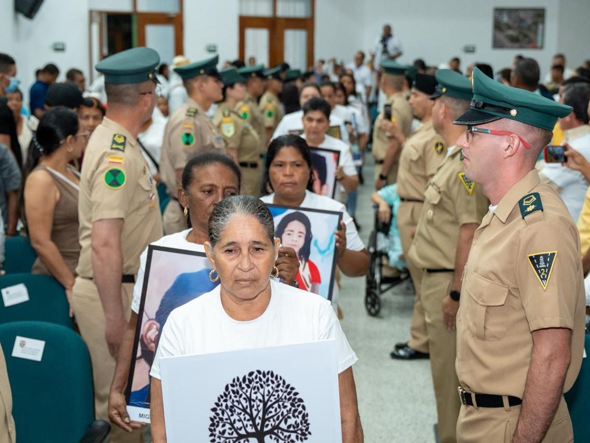 Ministro de Defensa pidió perdón por 23 casos de ejecuciones extrajudiciales