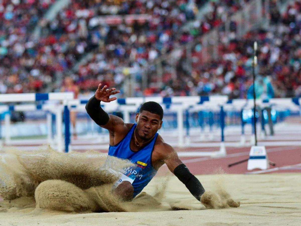 ¿Quién es Arnovis Dalmero, el atleta que avanzó a la final en Paris 2024? 