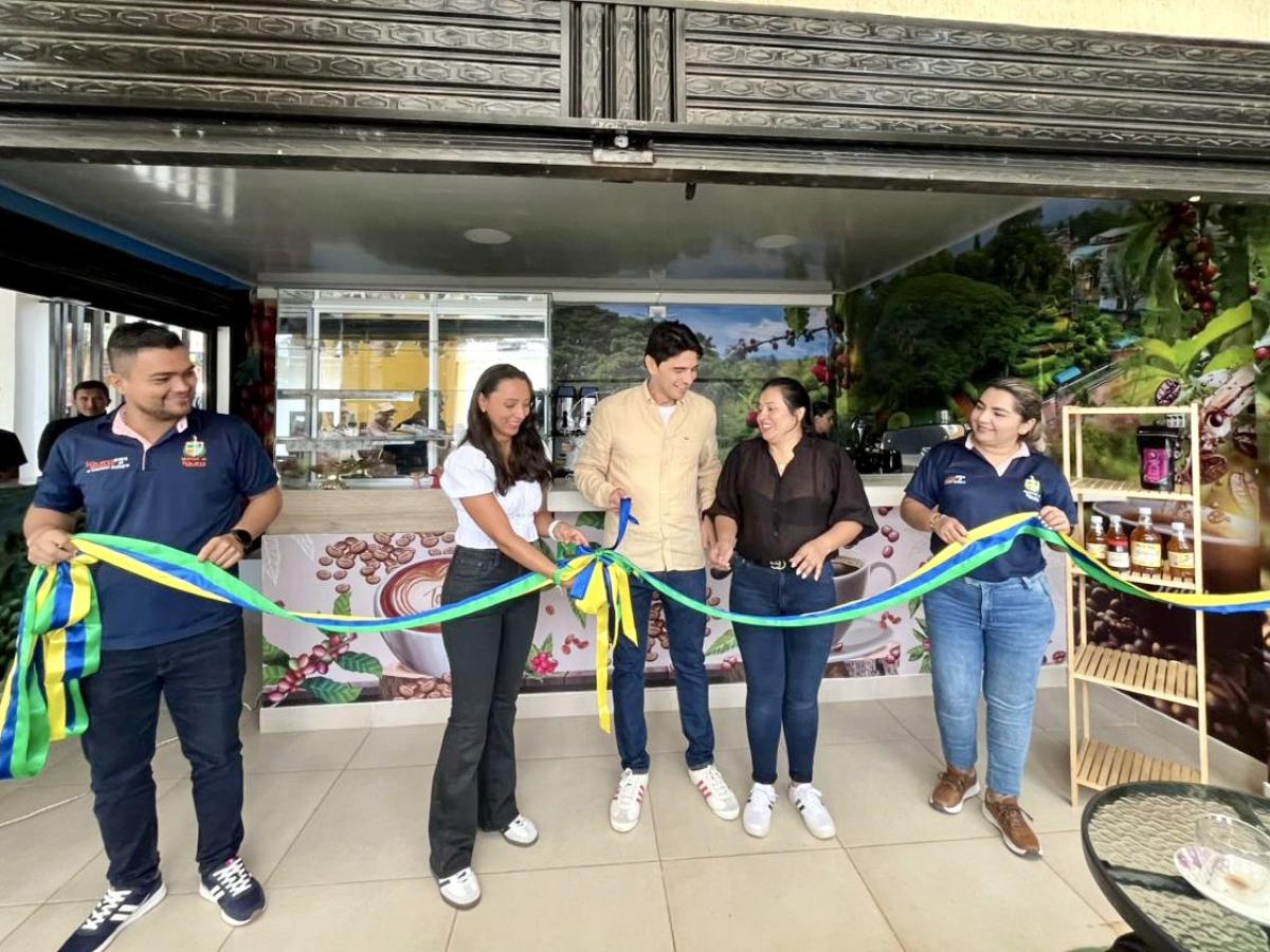 Asomali: emprendimiento café en Íquira, Huila mujeres firmantes de paz 