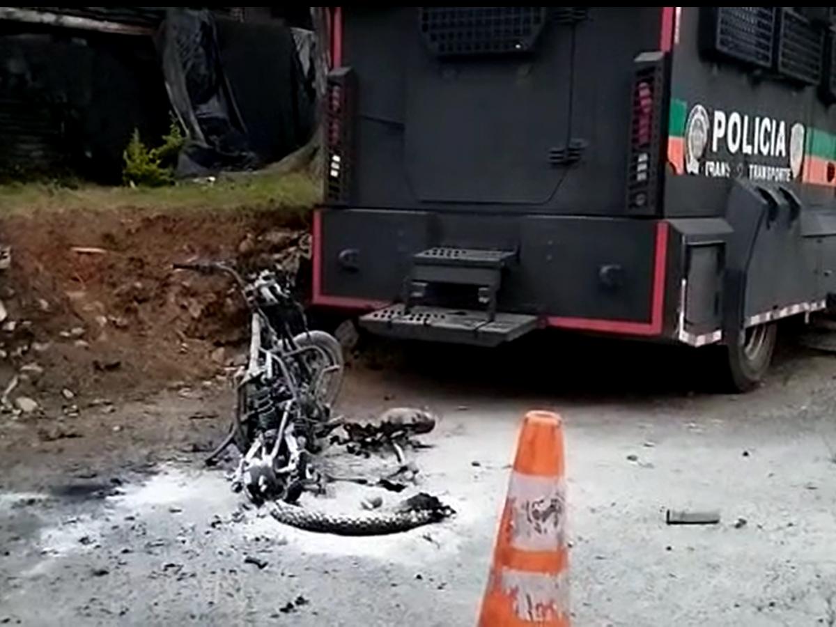 Explotó una motocicleta bomba en Mondomo, Cauca