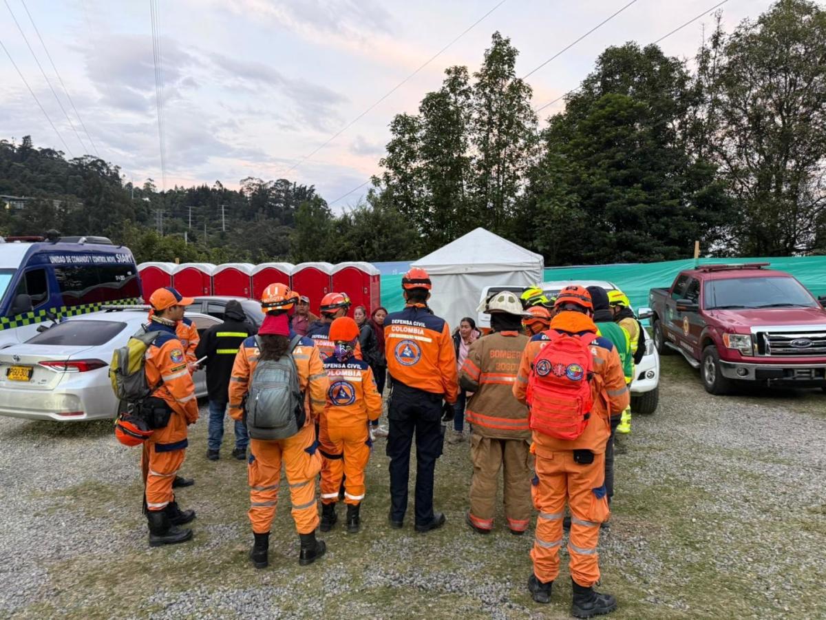 Autoridades continúan búsqueda de siete personas desaparecidas en Monserrate