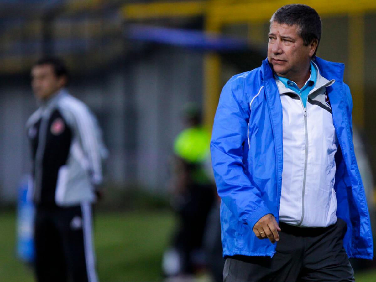 Bolillo Gómez renunció como técnico del Bucaramanga