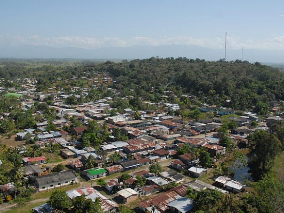 Afectados por inundaciones en Belén de Bajirá, Chocó