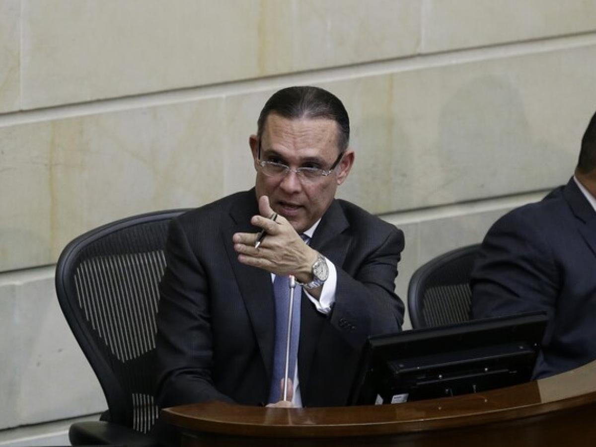 Partido Conservador radicó proyecto de ley para derogar decreto de porte de drogas