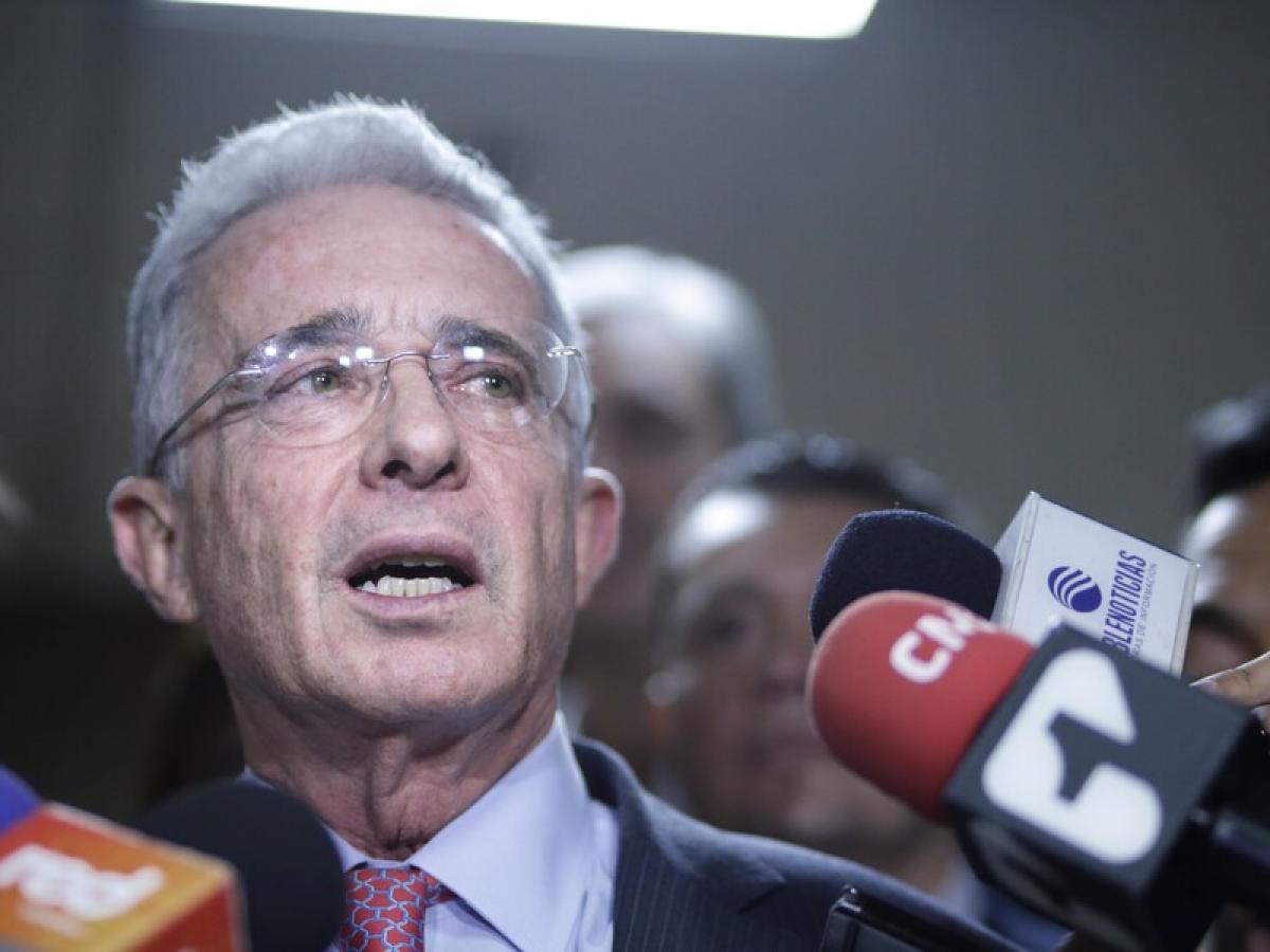 Álvaro Uribe Vélez 