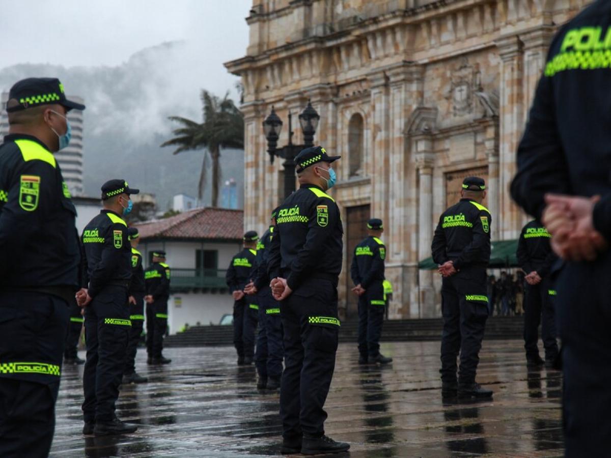 Nevado del Ruiz: policías desplegados en zonas de influencia