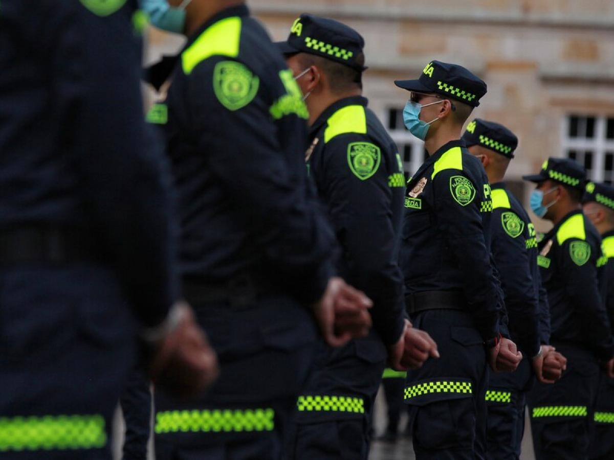 Formulan cargos a patrulleros por acceso carnal violento a menor de edad