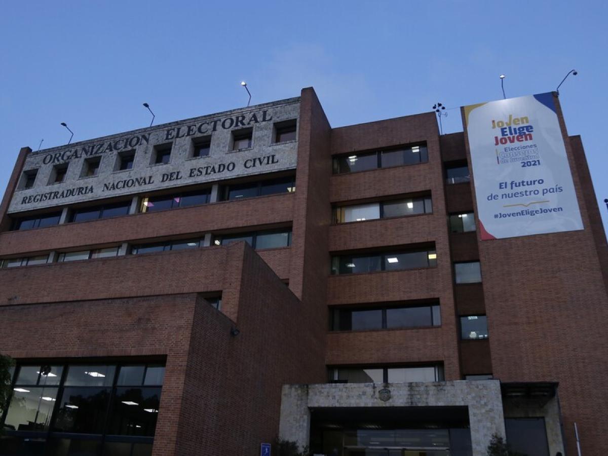 ¿Por qué suspendieron pruebas para elección del registrador?