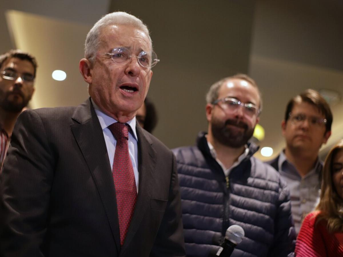 Reforma tributaria | Uribe defiende estímulos tributarios