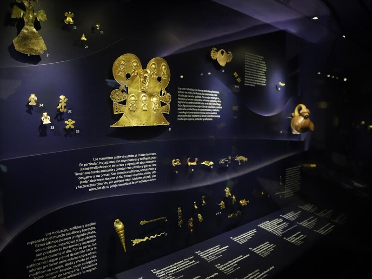 Museo Nacional: exhibición de orfebrería prehispánica