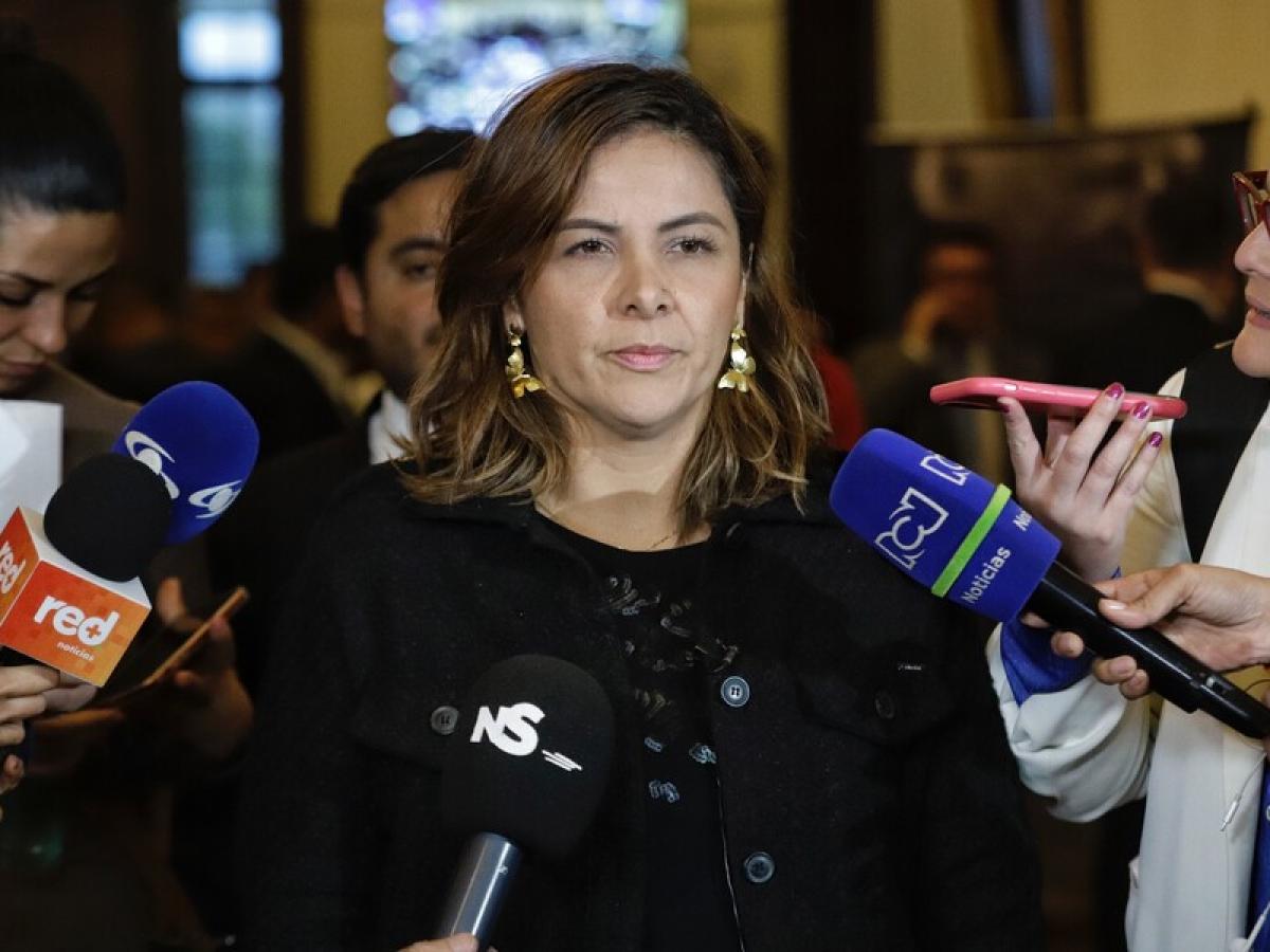 ¿Por qué multaron a Jhenifer Mojica, MinAgricultura?