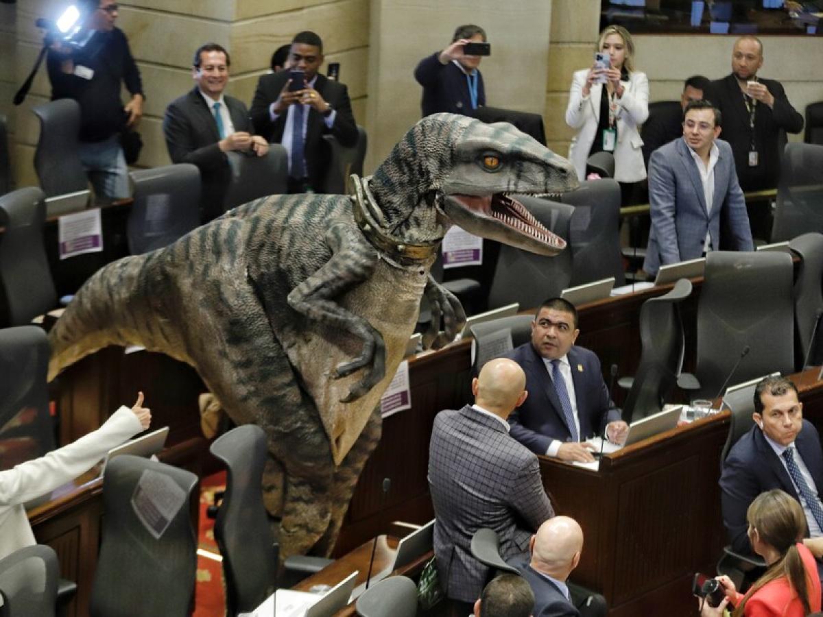 ¿Quién es Frankie, el dinosaurio que estuvo en la Cámara de representantes?