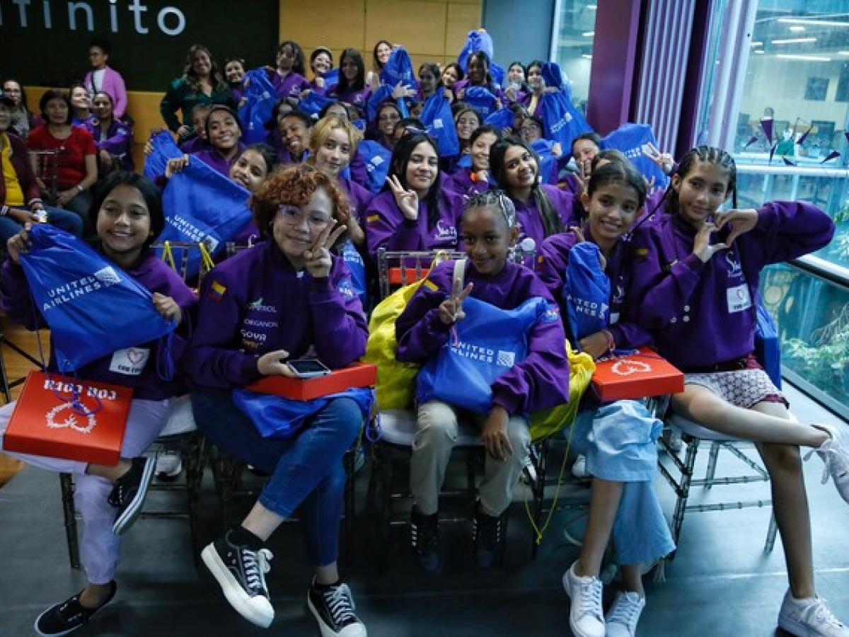 Más de 30 niñas colombianas participarán de "Ella es Astronauta", programa de la NASA