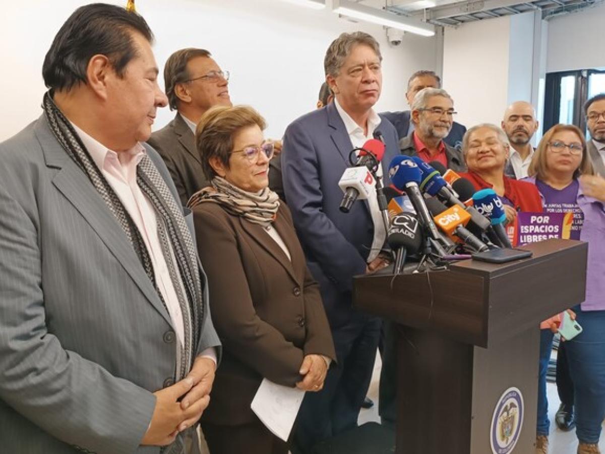 Fecha límite para salario mínimo: ¿Acuerdo o decisión presidencial?