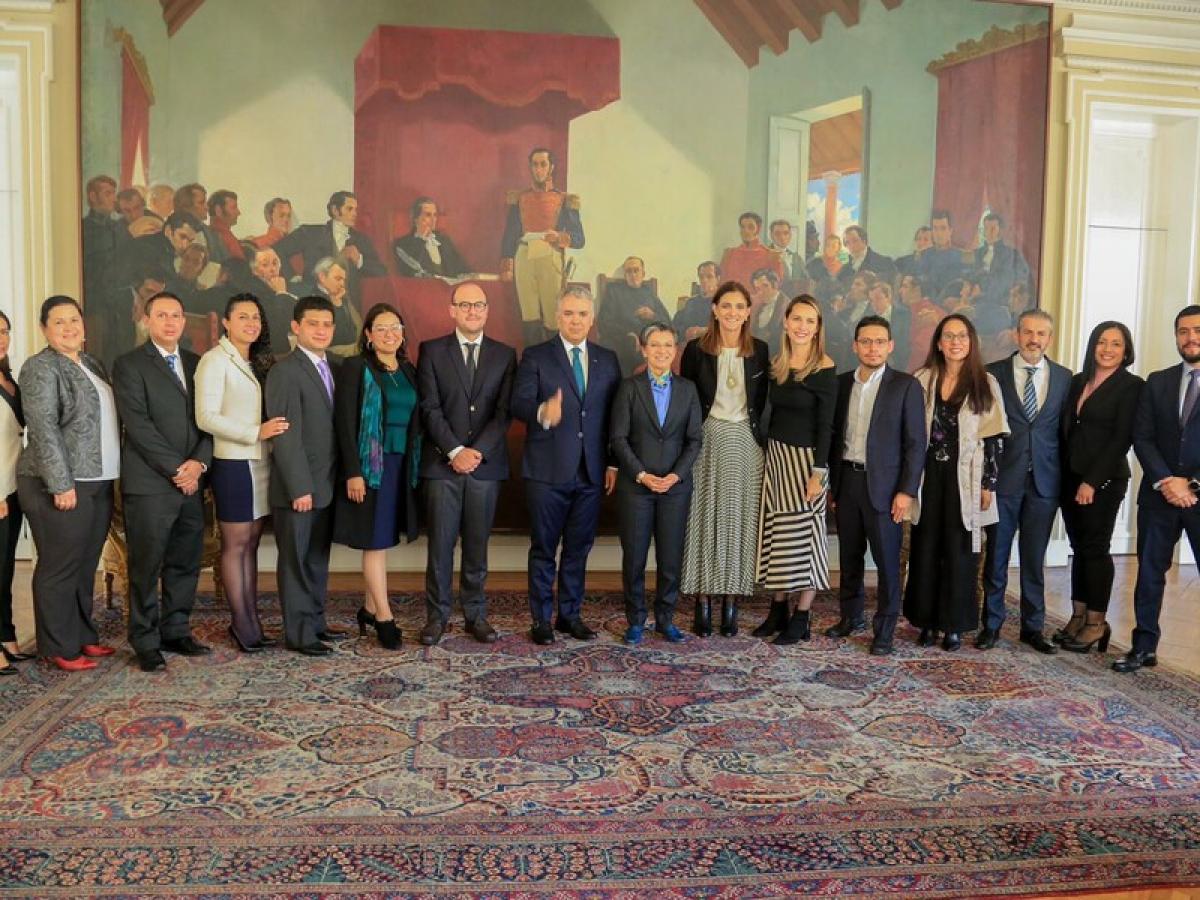 Gobierno y Distrito firmaron contratos de obras de ALO Sur y Accesos Norte 2