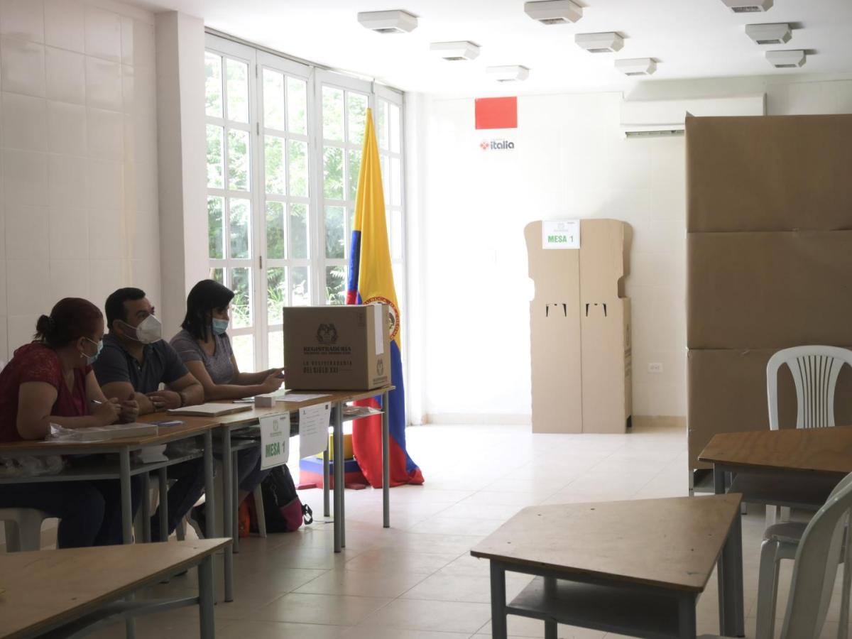 Se desarrolla la jornada de elecciones territoriales 2023 en Colombia.