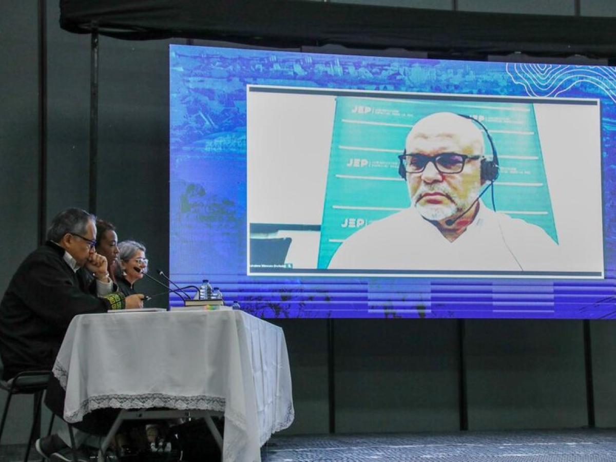 Así avanza la audiencia de Salvatore Mancuso en la JEP