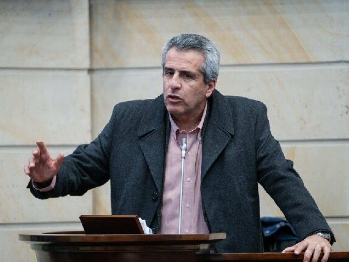 Gobierno no permitirá que grupos armados intervengan en las elecciones