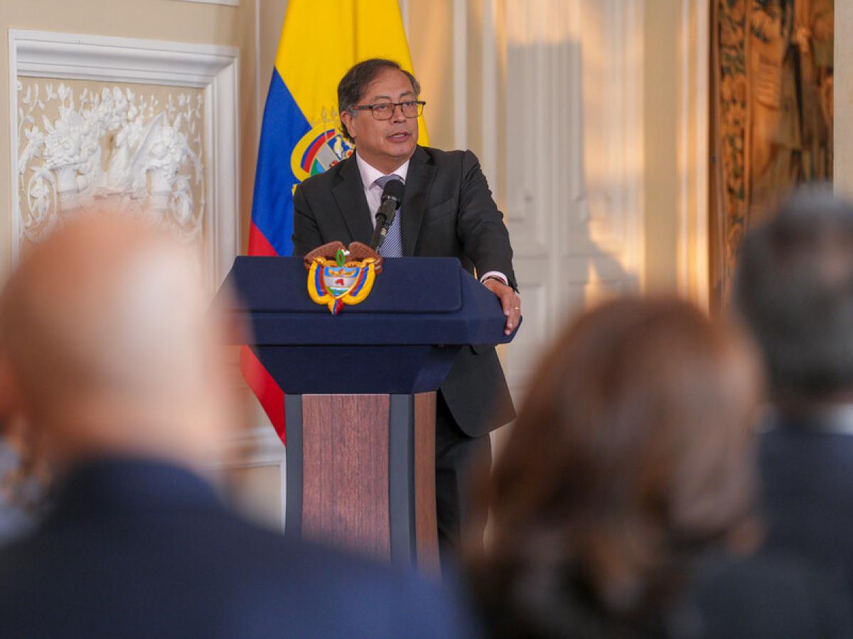 Aumento en la UPC que reciben las EPS fue exagerado: Petro