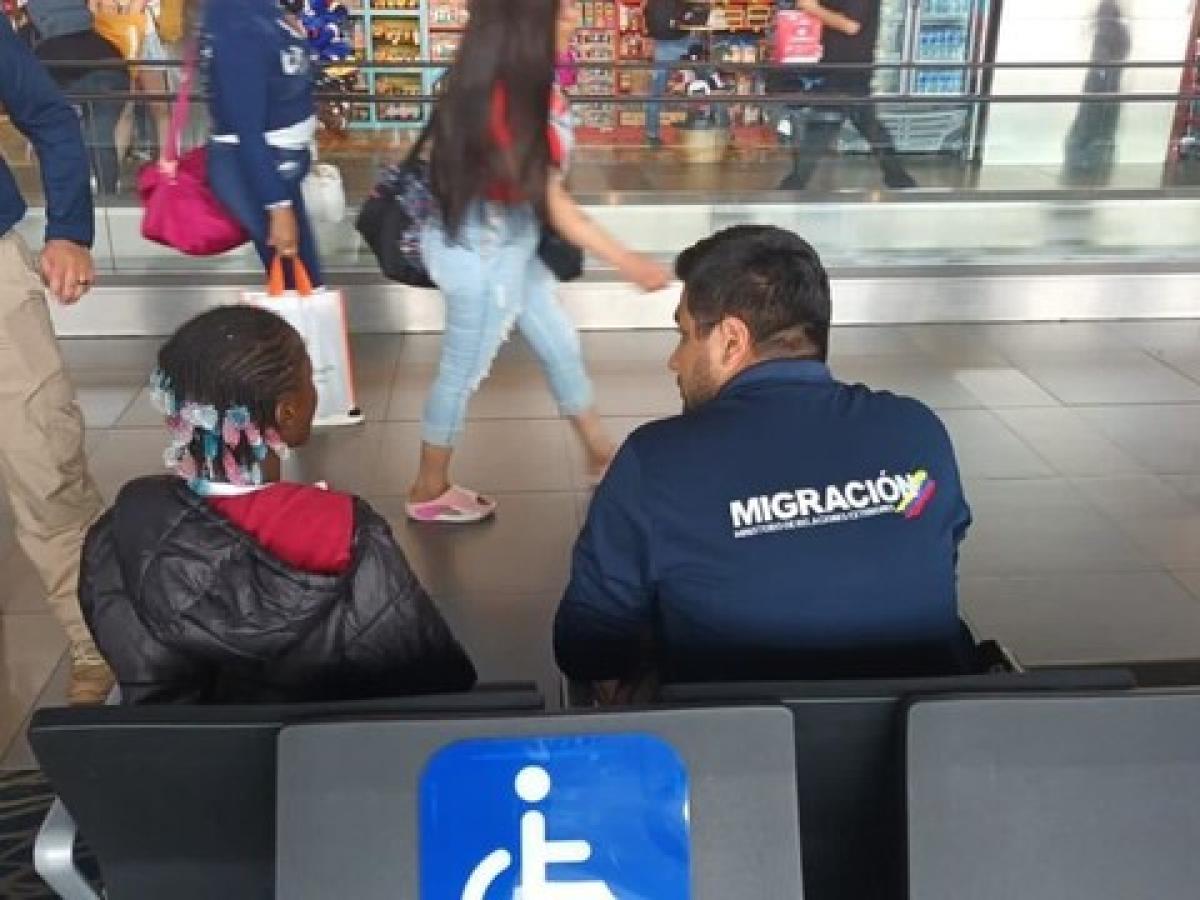 Menores abandonados en Aeropuerto el Dorado: Procuraduría pide estudio minucioso Menores abandonados en Aeropuerto el Dorado: Procuraduría pide estudio minucioso 