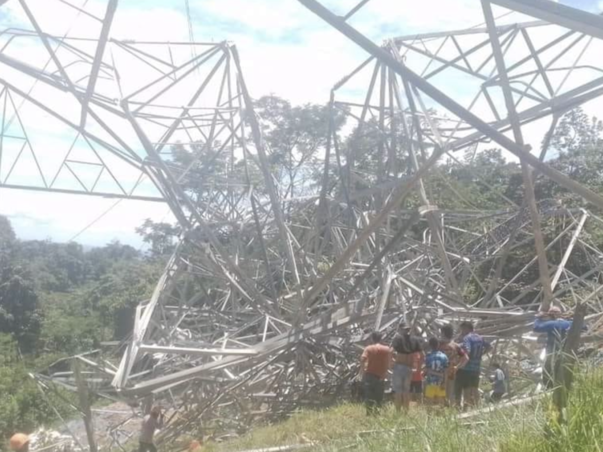 Caída torre eléctrica en Santander: hay un muerto y cinco heridos