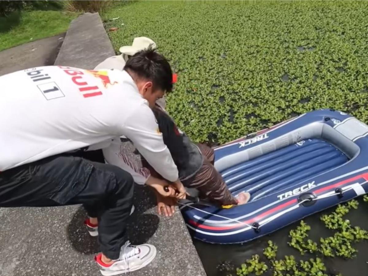 Secretaría de Ambiente: navegar en humedales de Bogotá está prohibido