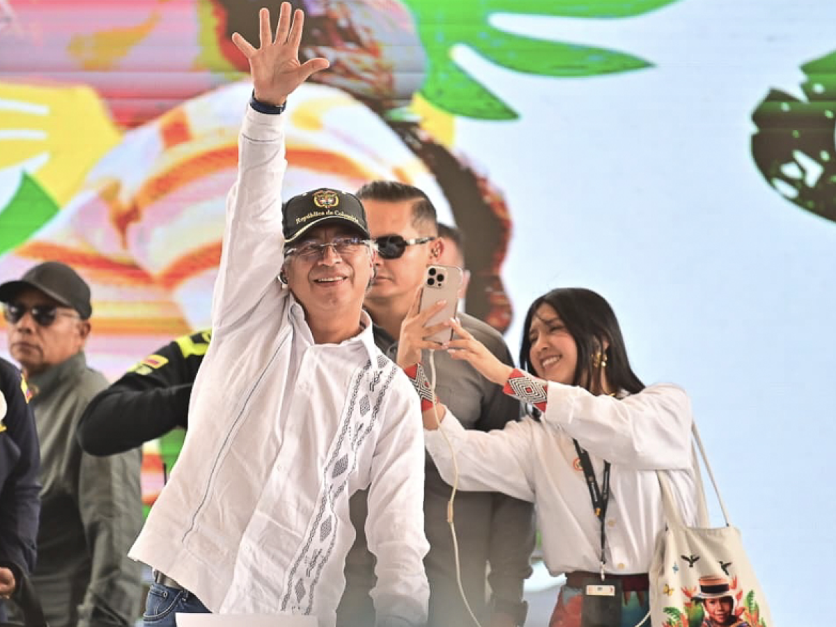 Encuesta CELAG 2025: Gustavo Petro mejora su imagen y se consolida como el mejor presidente colombiano