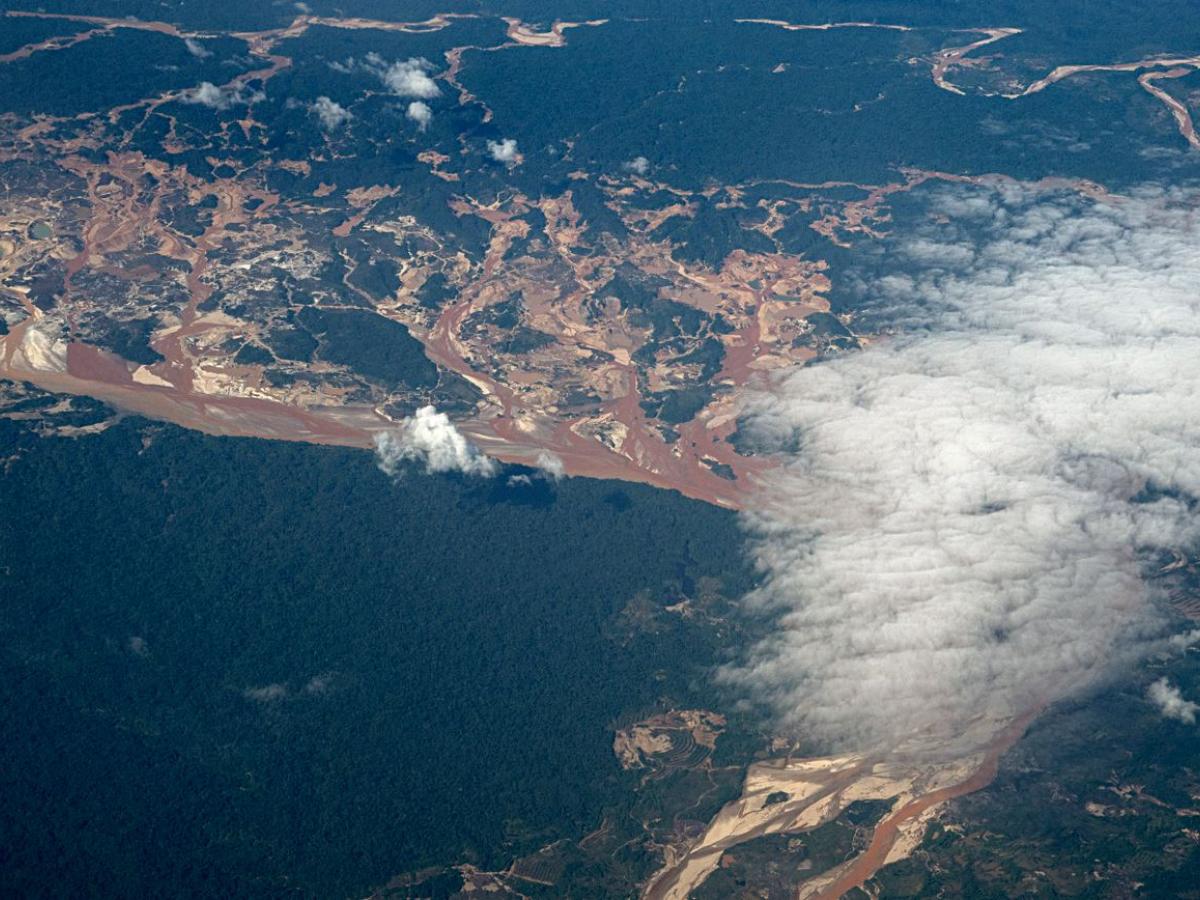 Minería ilegal en Amazonía de Perú 
