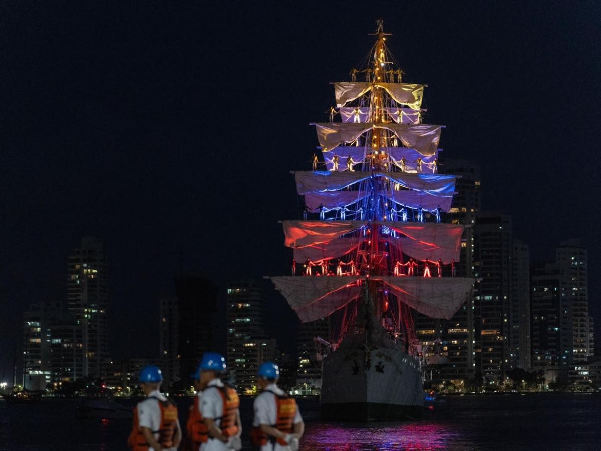 Buque Gloria zarpó en Cartagena: 188 días por los mares del mundo