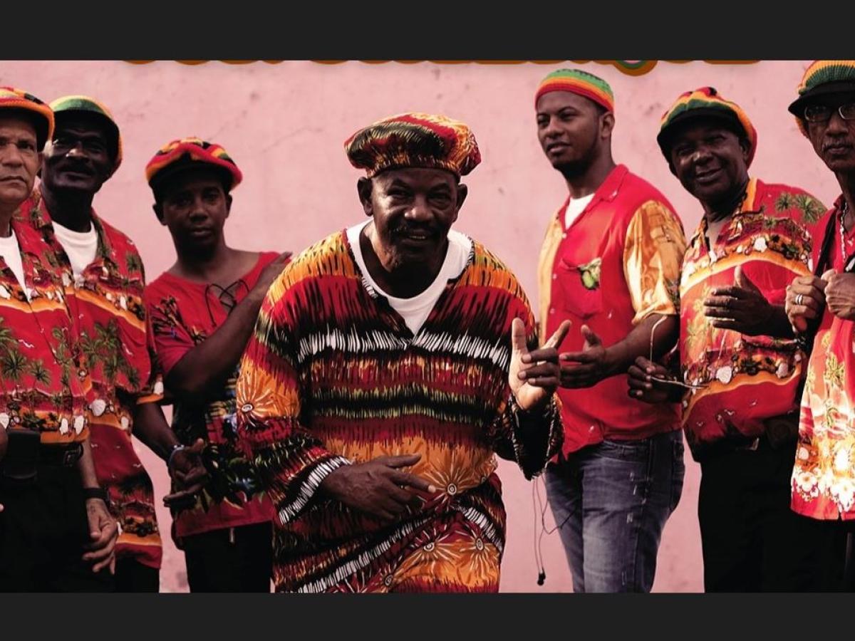 Son Palenque: historia y fundación 