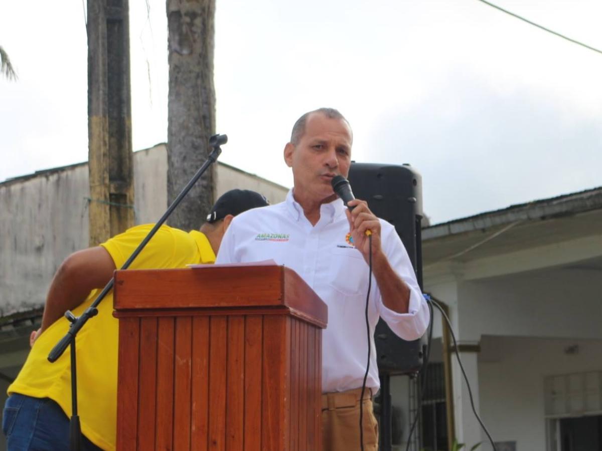 Capturan a candidato a la Cámara del Centro Democrático tras intentar deshacerse de 20 millones