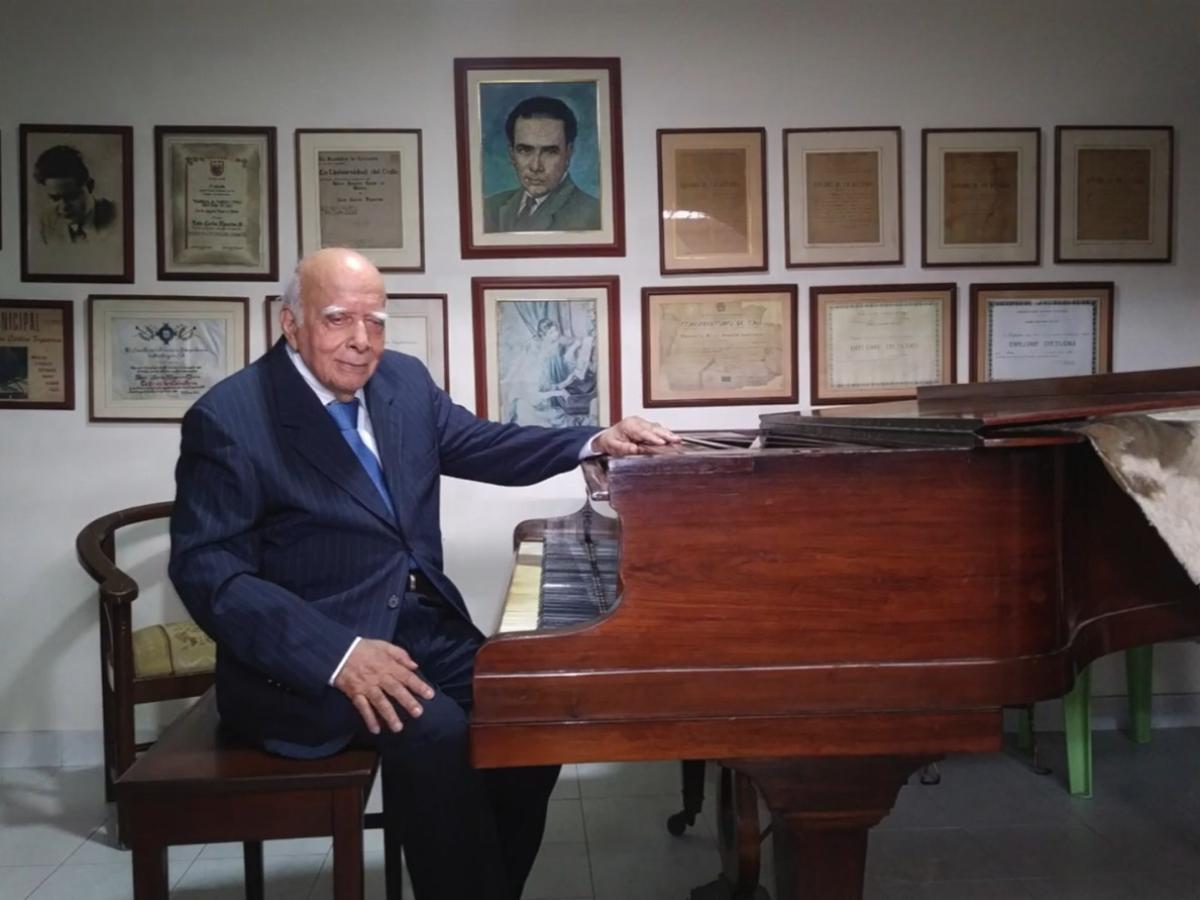 Luis Carlos Figueroa: ¡Felices cien años!