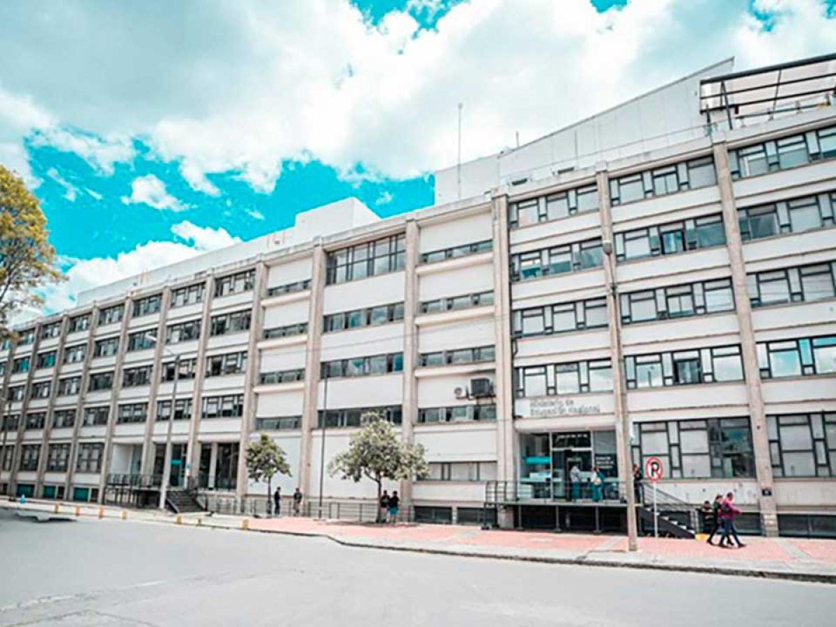 Causas de la crisis colegios privados en Colombia