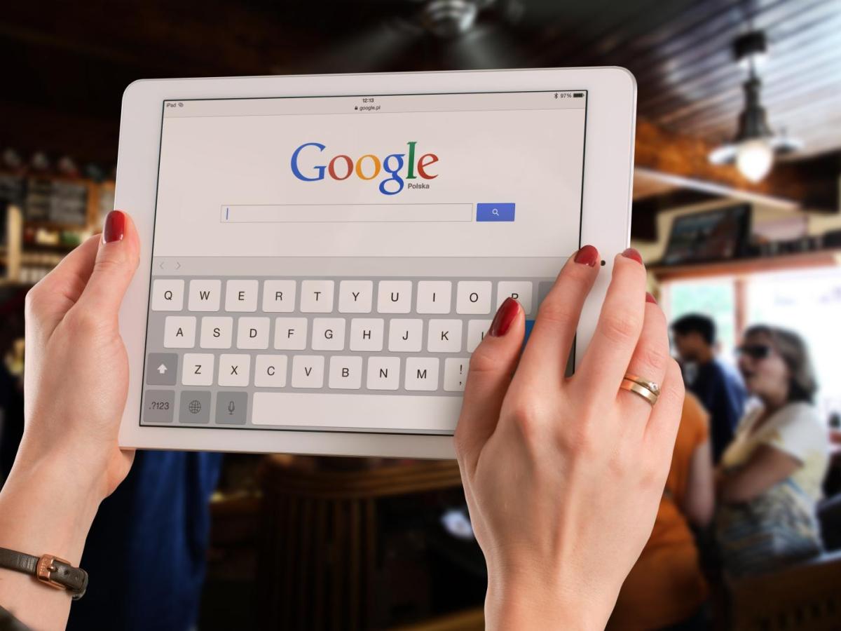 El nuevo acuerdo entre Colombia y Google contempla temas como inteligencia artificial, alertas Android por desastres y campañas de ciberseguridad para niños y niñas.