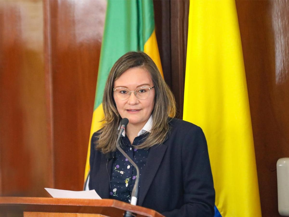 SIC sanciona a 10 empresas por $3.000 mil millones de pesos