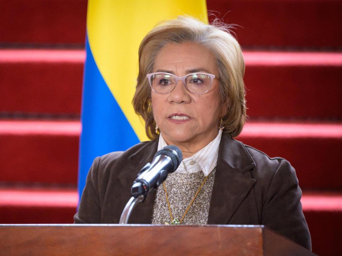 Colombia reconoce presidencia encargada Venezuela