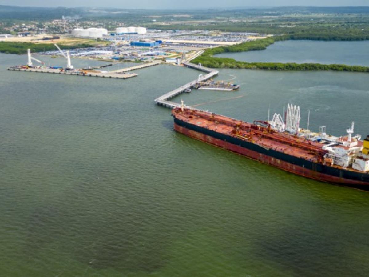 Colombia refuerza su energía Acuerdo clave para importar gas