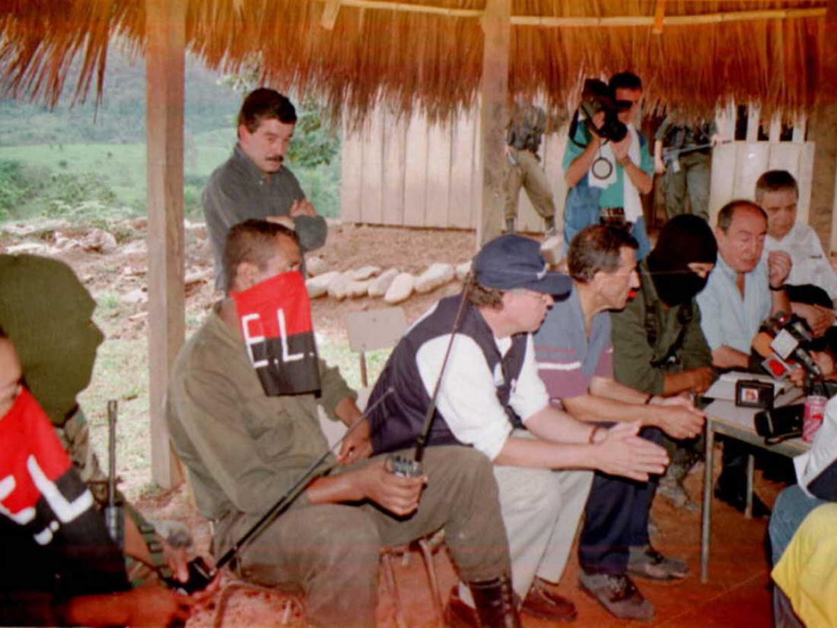 El ELN en Colombia: Origen, Procesos de Paz y su Impacto