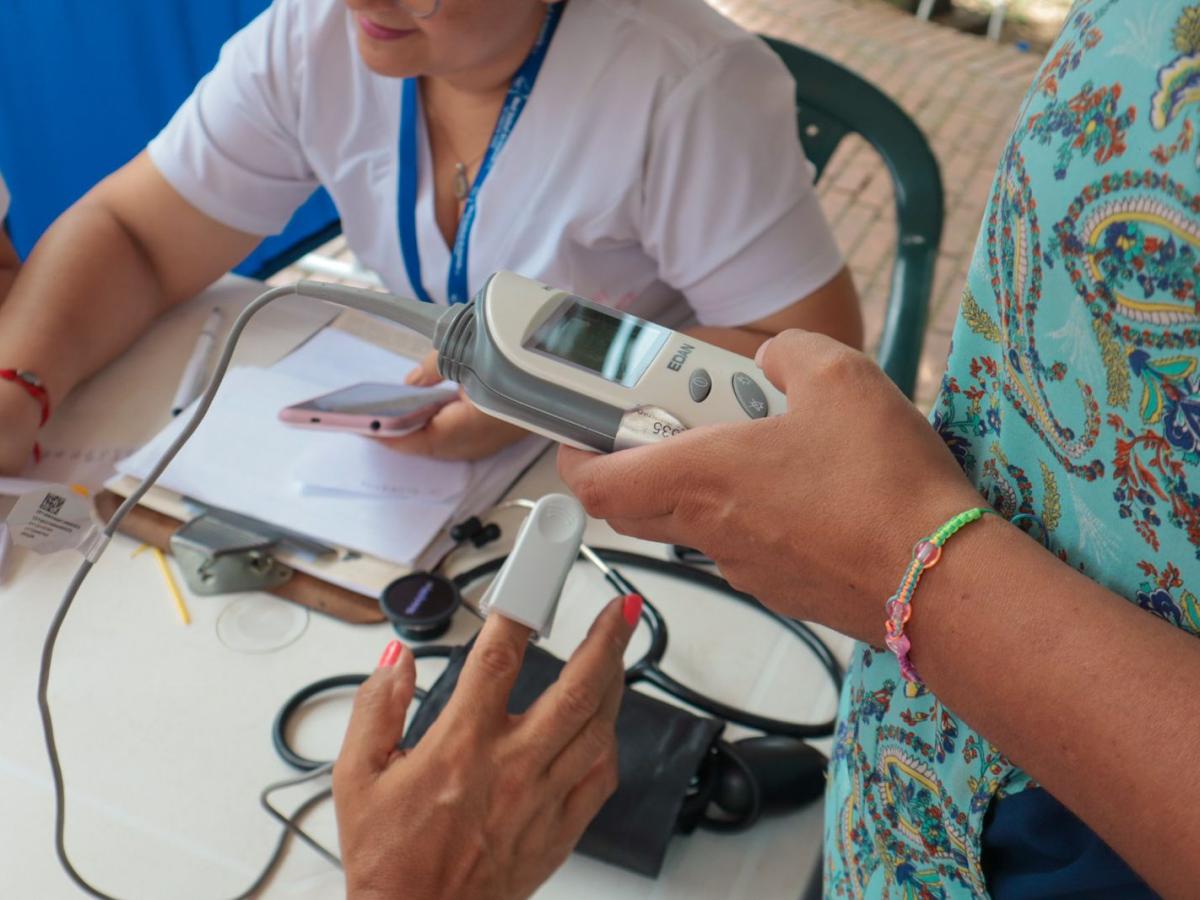 La iniciativa busca que propietarios asuman las deudas con hospitales y clínicas y que estas no se trasladen a la Nación mediante procesos judiciales.