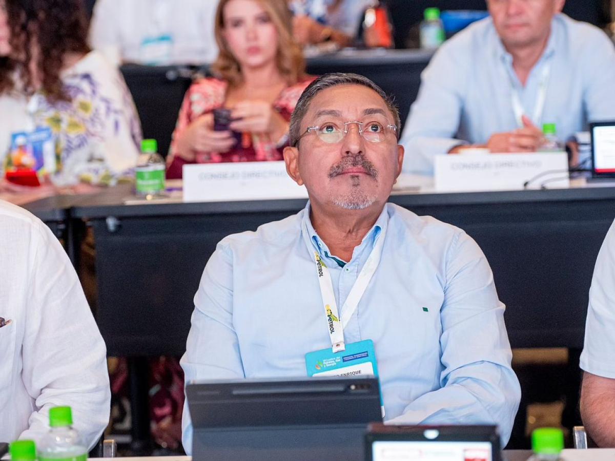 Condenan al congresista Modesto Aguilera por acto sexual violento