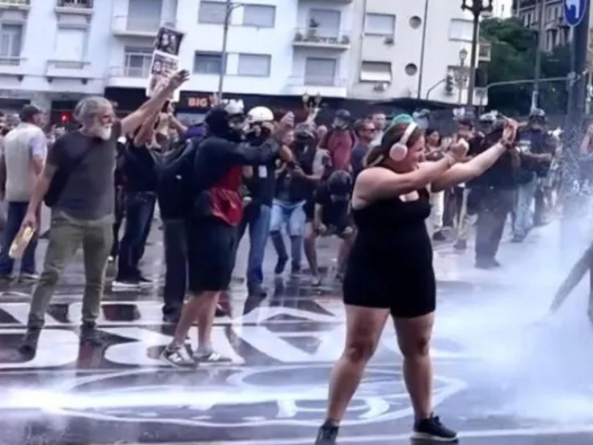 Congreso argentino aprueba reforma laboral de Javier Milei