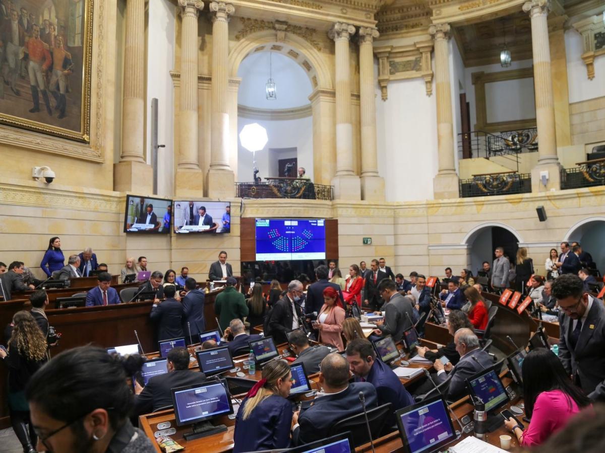 Congreso: Hoy se retoman las reformas a la educación y pensiones