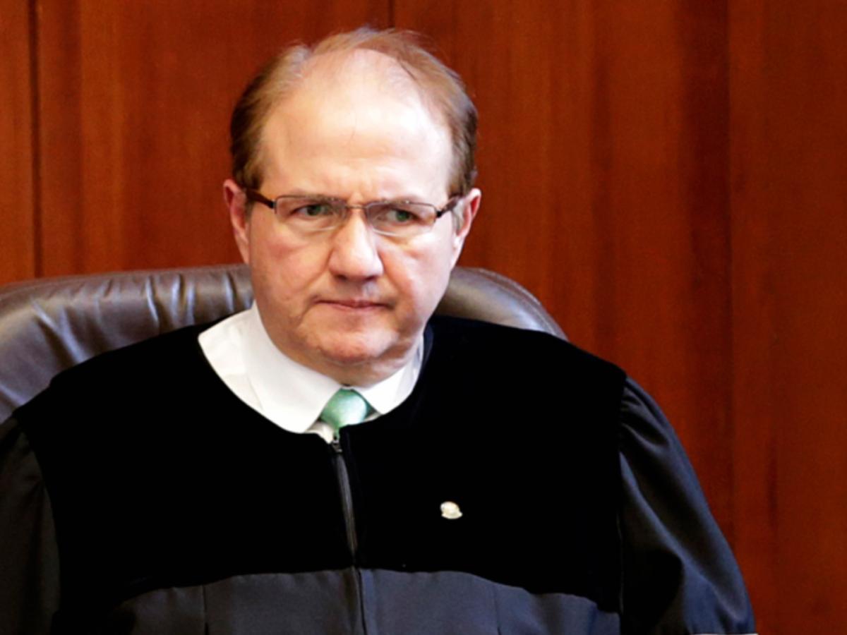 Corte Suprema condena a José Leonidas Bustos a 10 años por el Cartel de la Toga