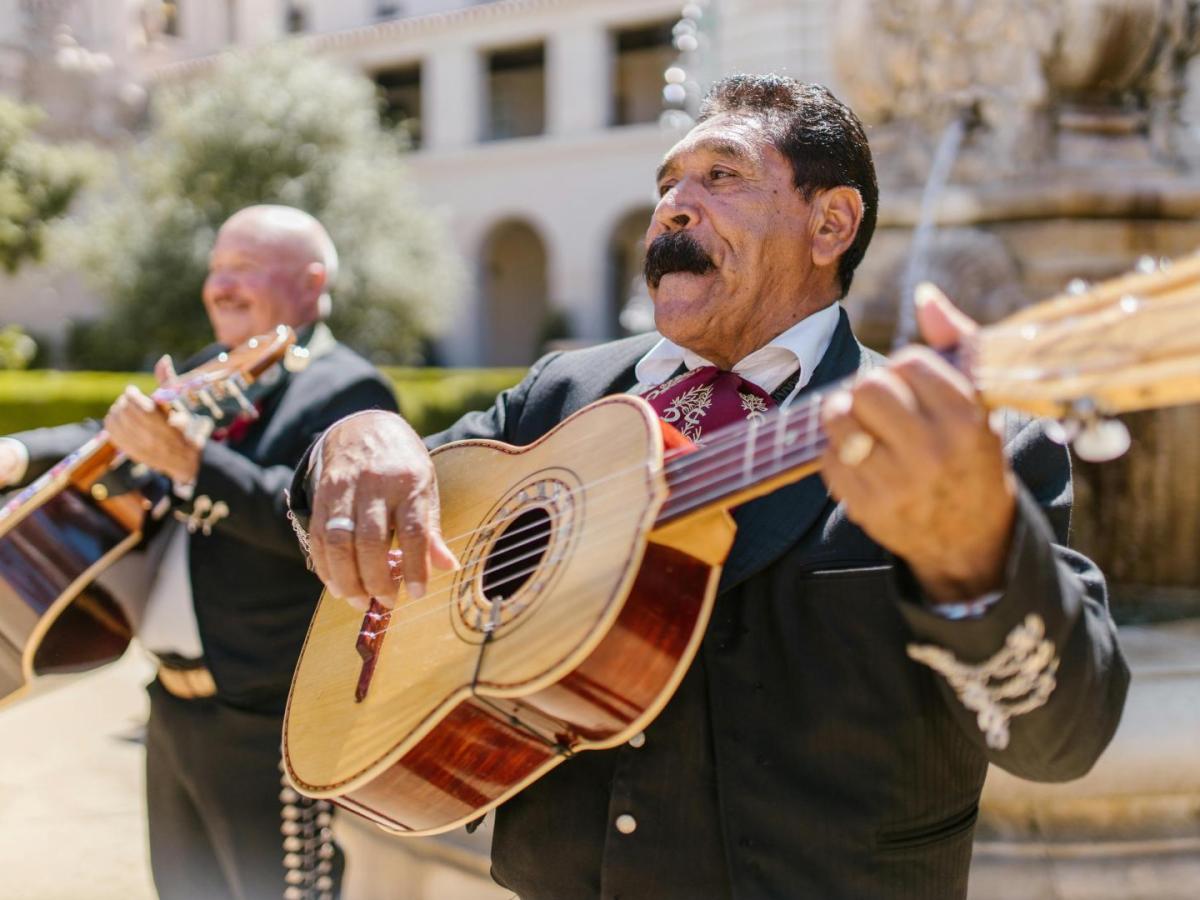 Día Internacional del Mariachi Homenaje en Radio Nacional de Colombia