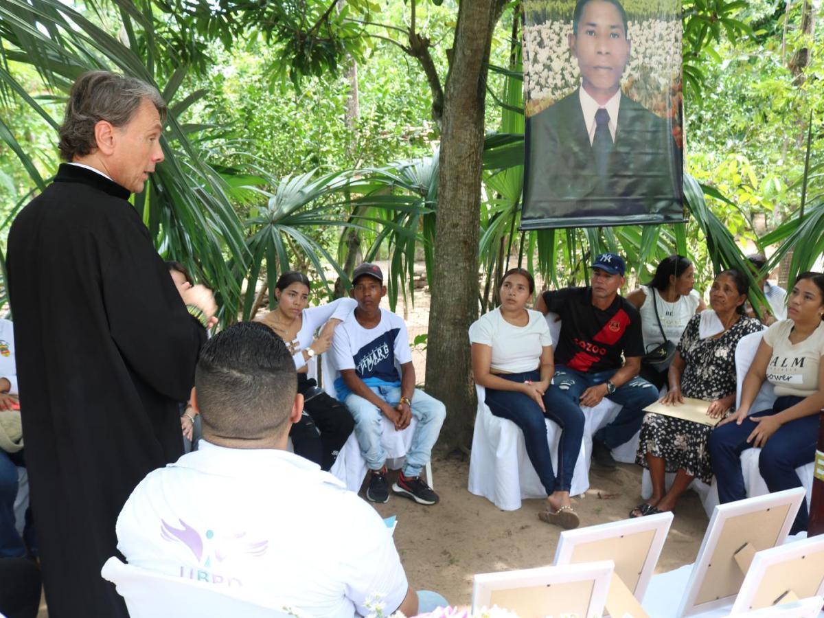 Después de 16 años, una familia en Magdalena recibió dignamente los restos de su ser querido 