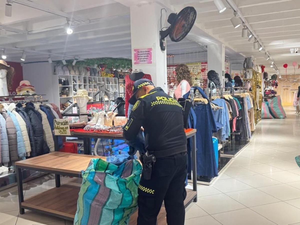 Incautaciones DIAN chapinero por 500 millones